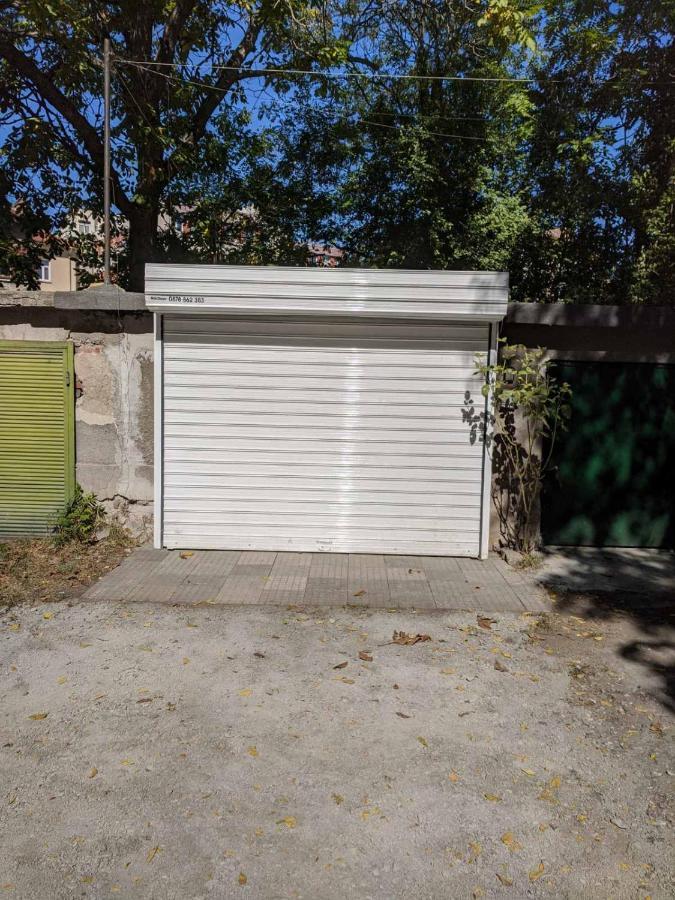 Midtown Place Apartment Doris 1 With Garage 플로브디프 외부 사진